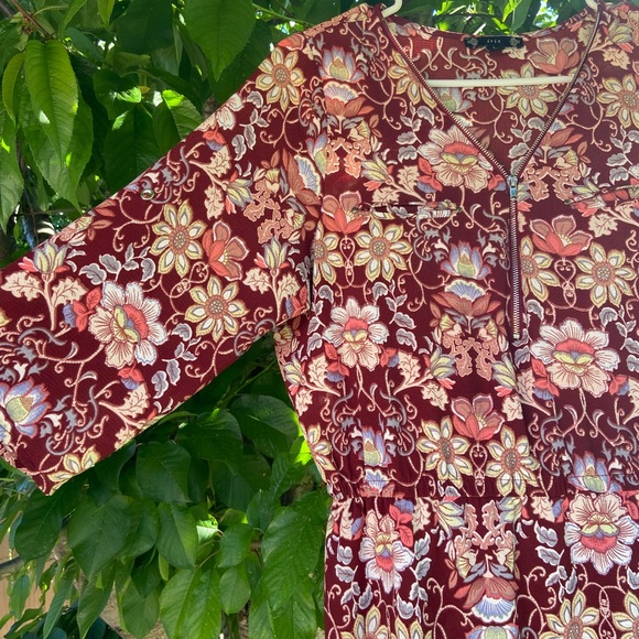 Floral Dress - Picture 2 of 5